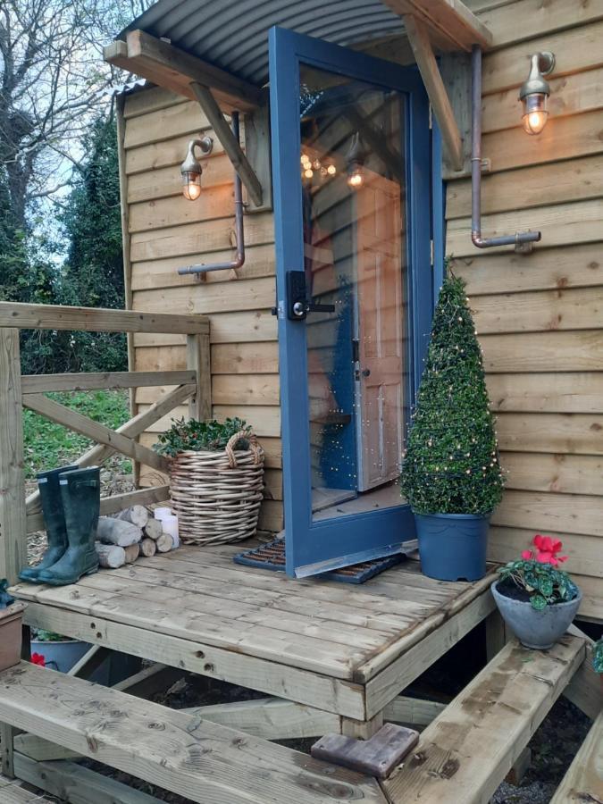 Cosy Double Shepherds Hut In Beautiful Wicklow With Underfloor Heating Throughout Rathnew Esterno foto