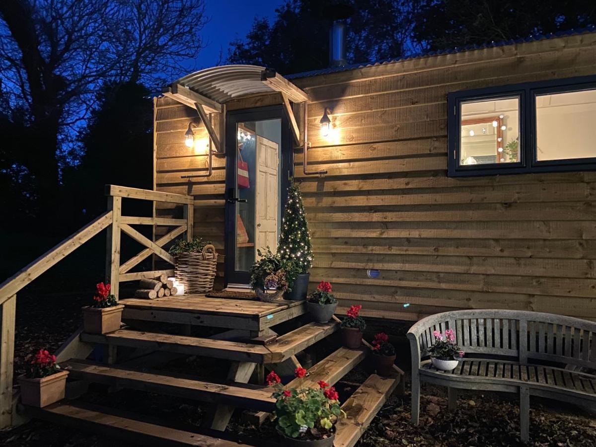 Cosy Double Shepherds Hut In Beautiful Wicklow With Underfloor Heating Throughout Rathnew Esterno foto