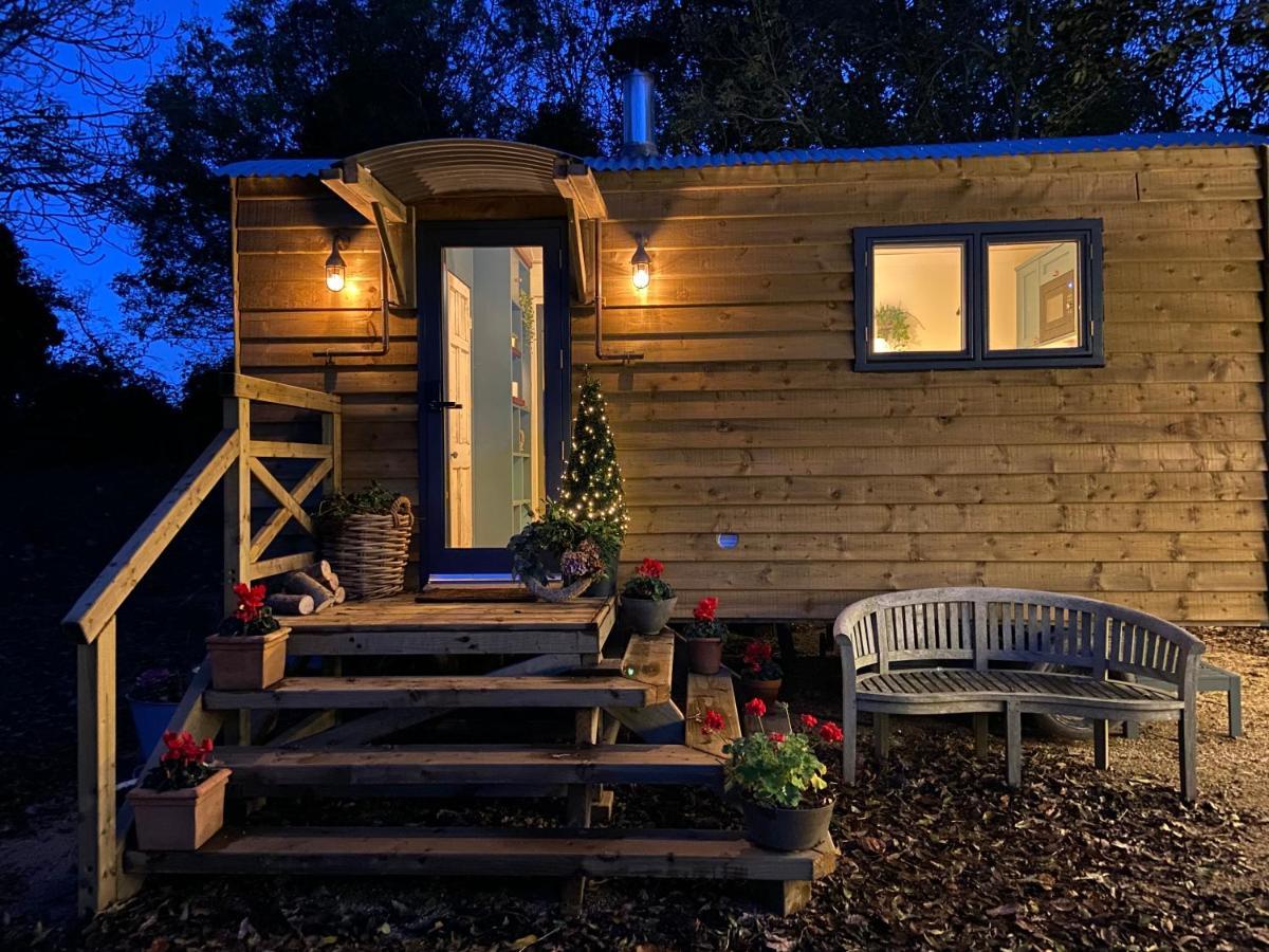 Cosy Double Shepherds Hut In Beautiful Wicklow With Underfloor Heating Throughout Rathnew Esterno foto