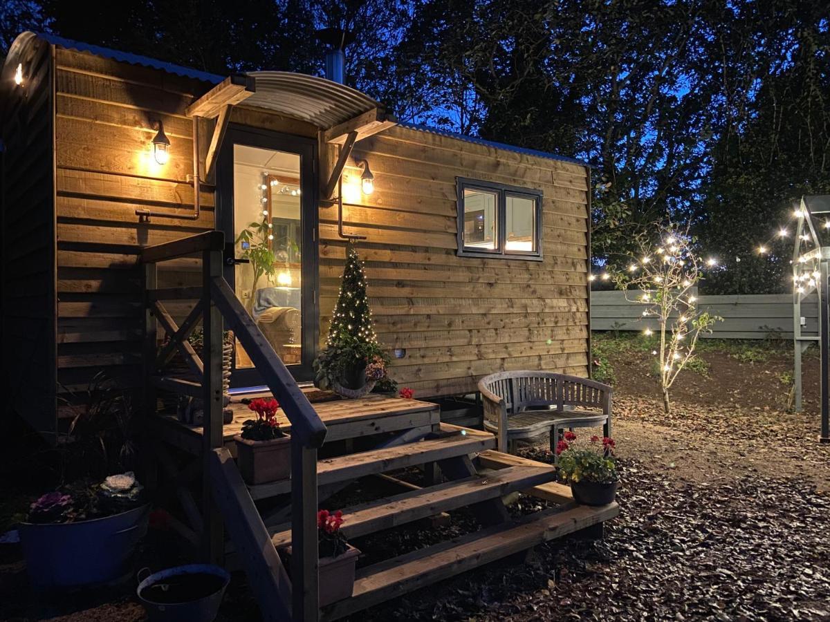 Cosy Double Shepherds Hut In Beautiful Wicklow With Underfloor Heating Throughout Rathnew Esterno foto